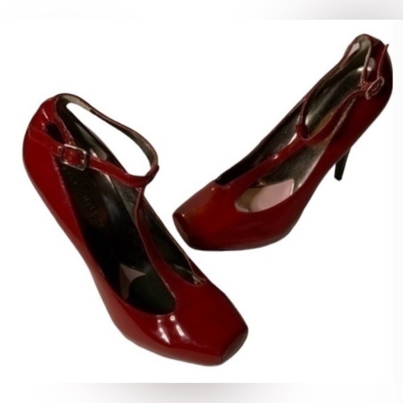 Paris Hilton T-strap Heels - Picture 1 of 11